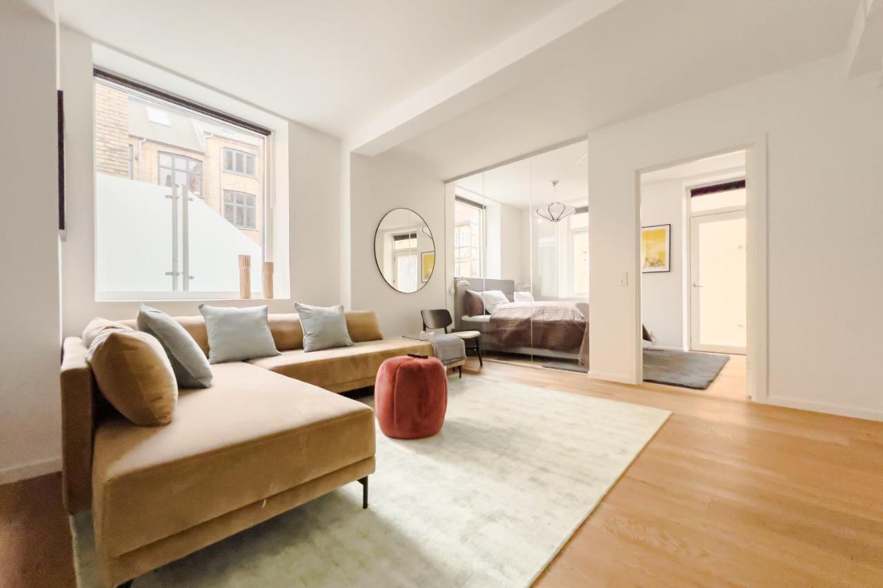 Beautiful Apartments On Stroget In Copenhagen City Center Экстерьер фото